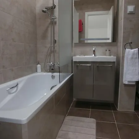 Cosy Duplex - Welcome In Alfama شقة *